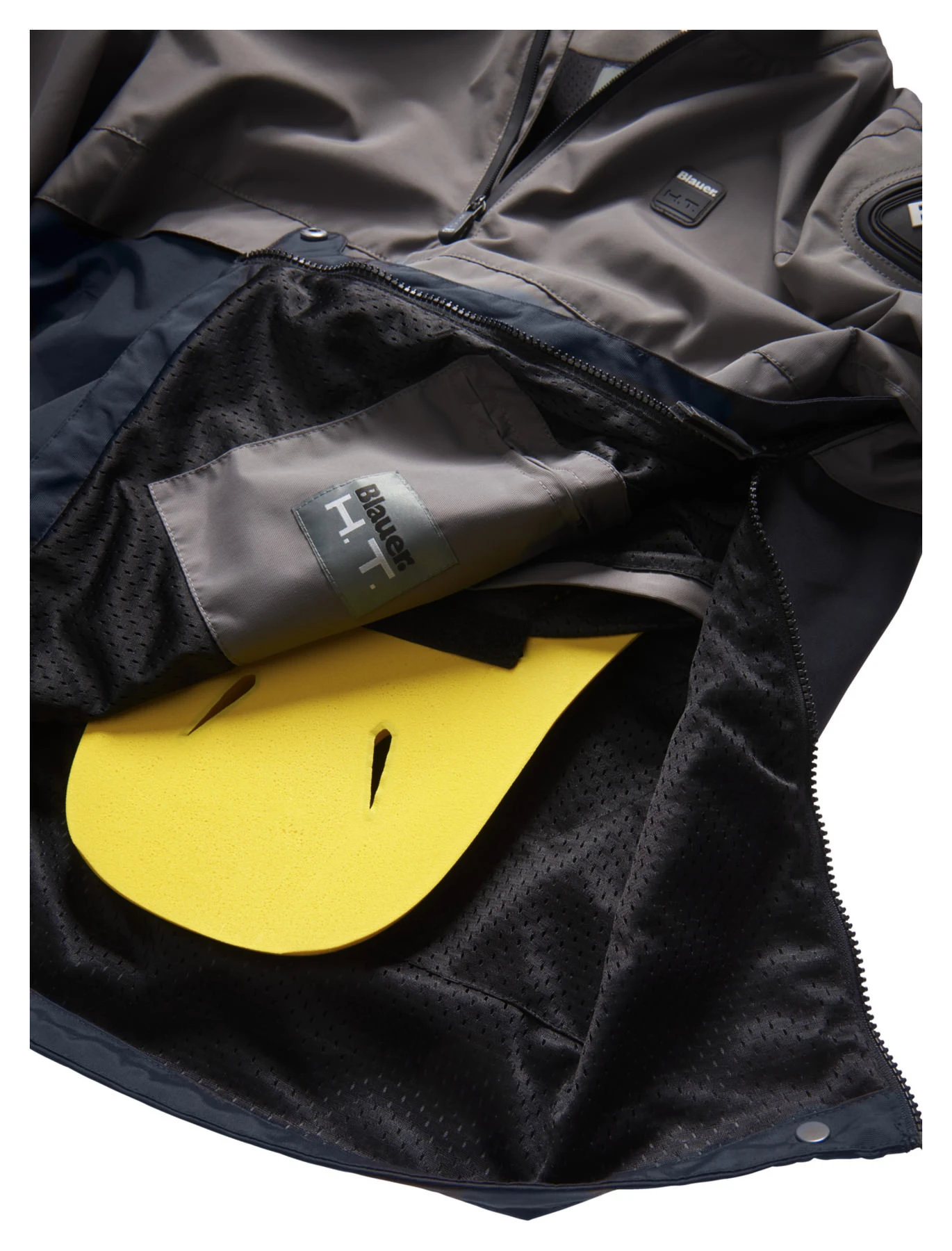 Blauer H.T. Blauer Spring Pull Man Motorcycle - Image 2